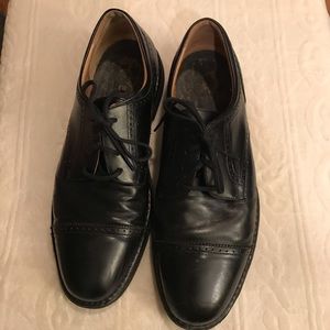 Men’s Black Leather Dress Shoes by Rockport